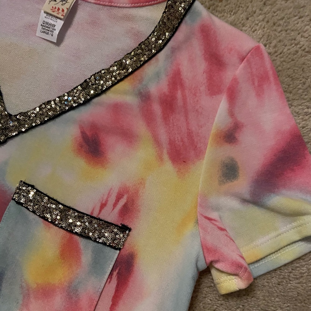 Simple Summer Top - Picture 5 of 6